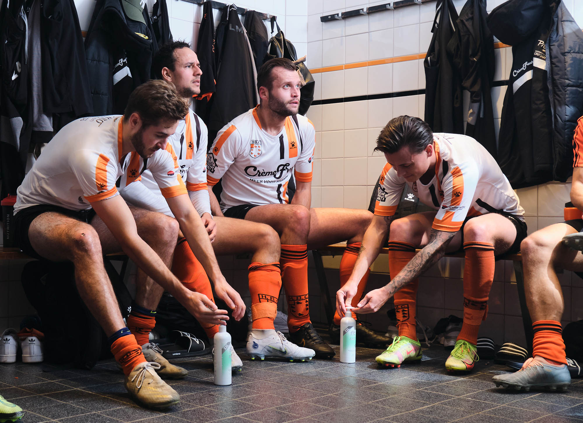Les footballeurs de HBC ne jurent que par le baume pour le sport de FIT